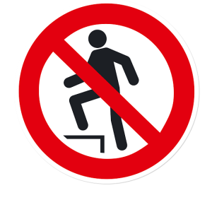 Verbotszeichen Aufsteigen verboten nach DIN EN ISO 7010 - P 019